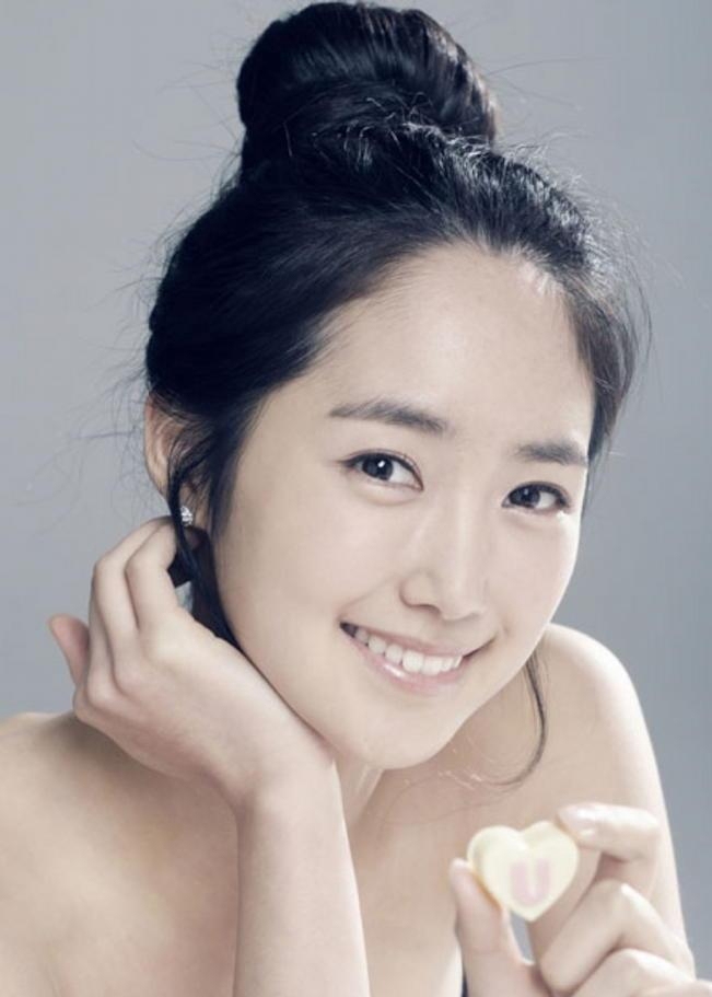 Jung Joo Yeon